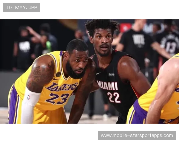 霍切特阿基里斯腱断裂,酋长后场防守急需补强——迎难而上,重塑钢铁防线 霍切特阿基里斯腱断裂,酋长后场防守急需补强——迎难而上,重塑钢铁防线