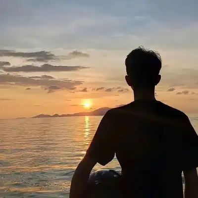 邱湛蓝