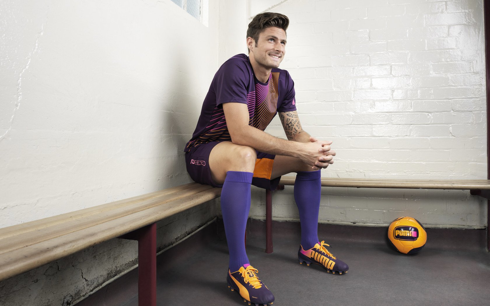 “帕布罗·马特拉：阿根廷美洲狮队的传奇人物，未来继续书写辉煌”